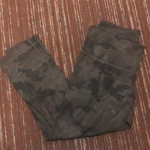 lululemon cropped legging